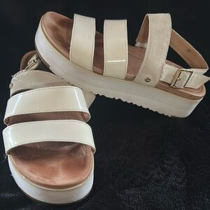 UGG Braelynn Leather Suede Platform Sandal Sz 8